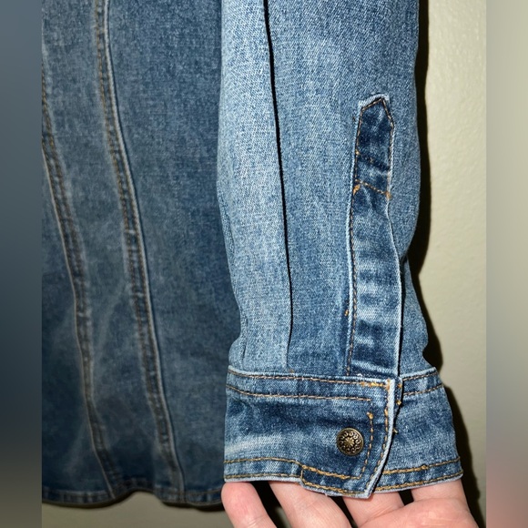 Diane Gilman Women’s Detailed Denim Long Sleeve Jacket! Size M. - Picture 9 of 15